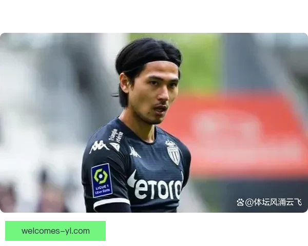 日本主帅森保一透露世界杯计划南野拓实有望搭上最终名单征战美加墨